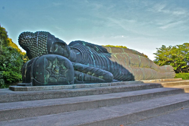 Beautiful Statue at Jorakuzan Mantokuji Temple, Japan